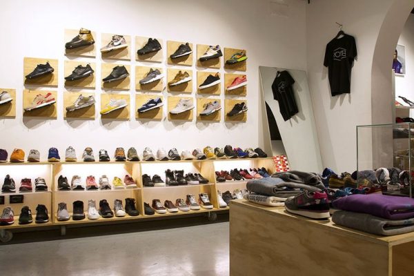 The Best Sneaker Shops In Rome - Store Windows at FashionWindows