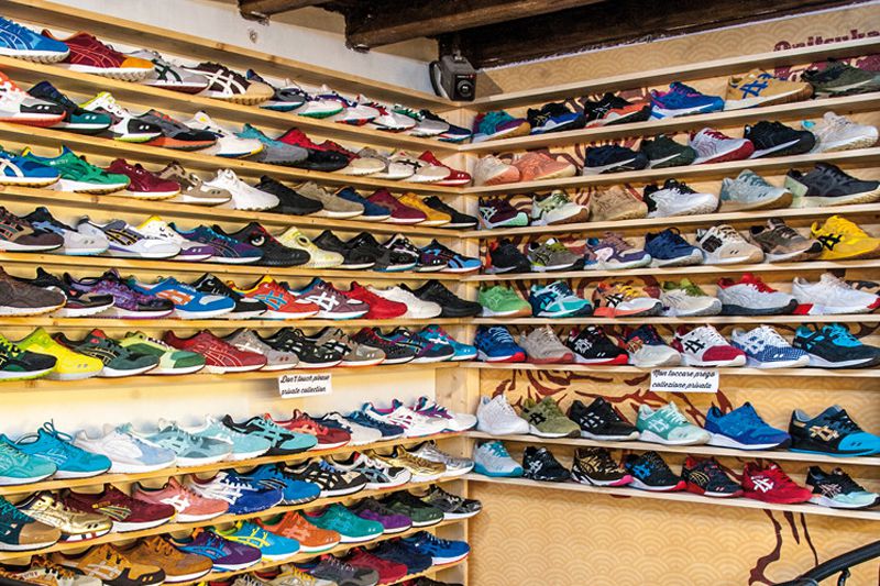 sneaker stores in rome